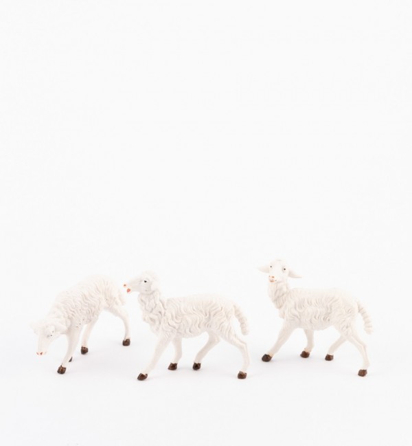 Owieczki do szopki w tradycyjnym kolorze wys. 19 cm