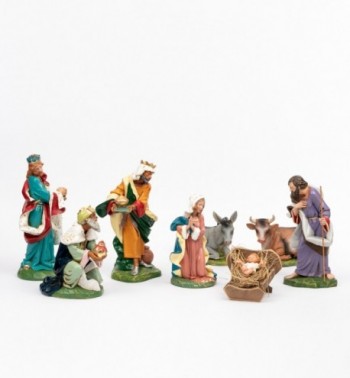 Narodziny Jezusa 8 elementów do szopki w tradycyjnym kolorze wys. 30 cm